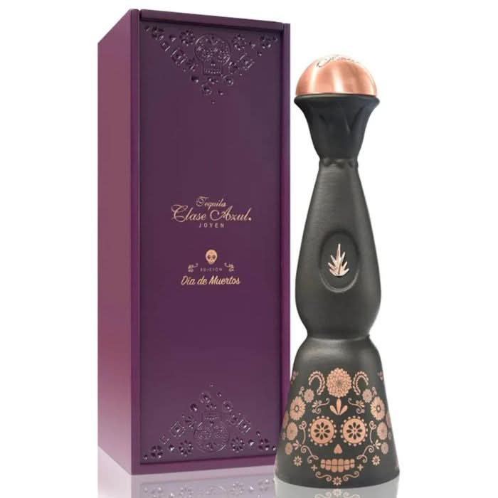 Clase Azul Día de los Muertos 2018 Limited Edition Tequila bottle, hand-painted with intricate designs reflecting the rich traditions of Día de los Muertos, celebrating Mexican culture.