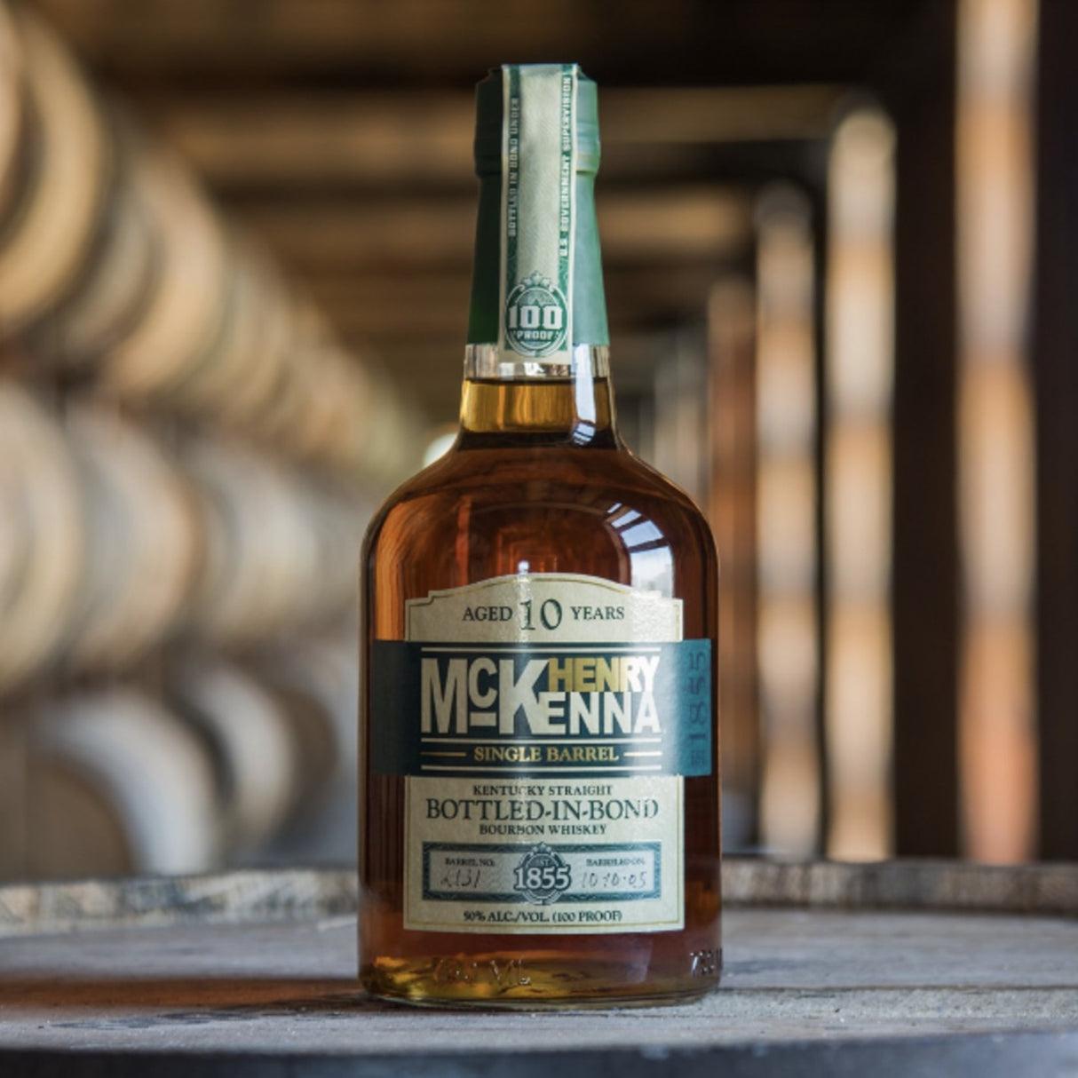 Henry McKenna 10 Year Old Single Barrel Bourbon Whiskey Bottled in Bond