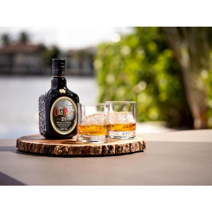 Grand Old Parr Aged 18 Years Scotch Whisky