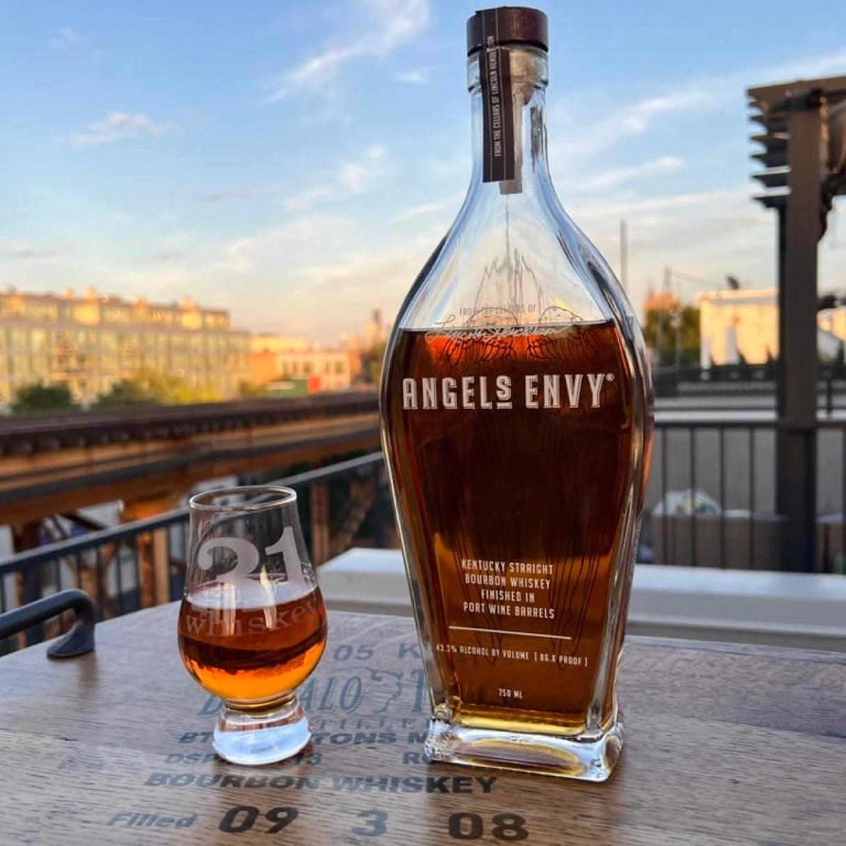 Angel's Envy Kentucky Straight Bourbon Whiskey