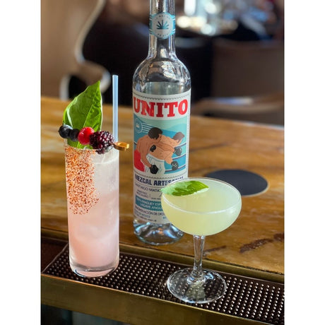 Unito Mezcal Joven Espadin